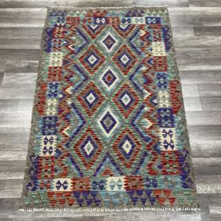 Maymana Kilim